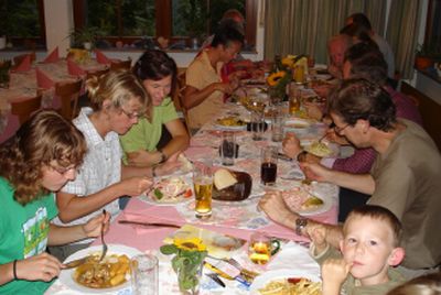 Abendessen auf dem Roßberg